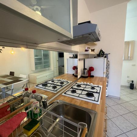 Sunny House Apartment Milan Bagian luar foto