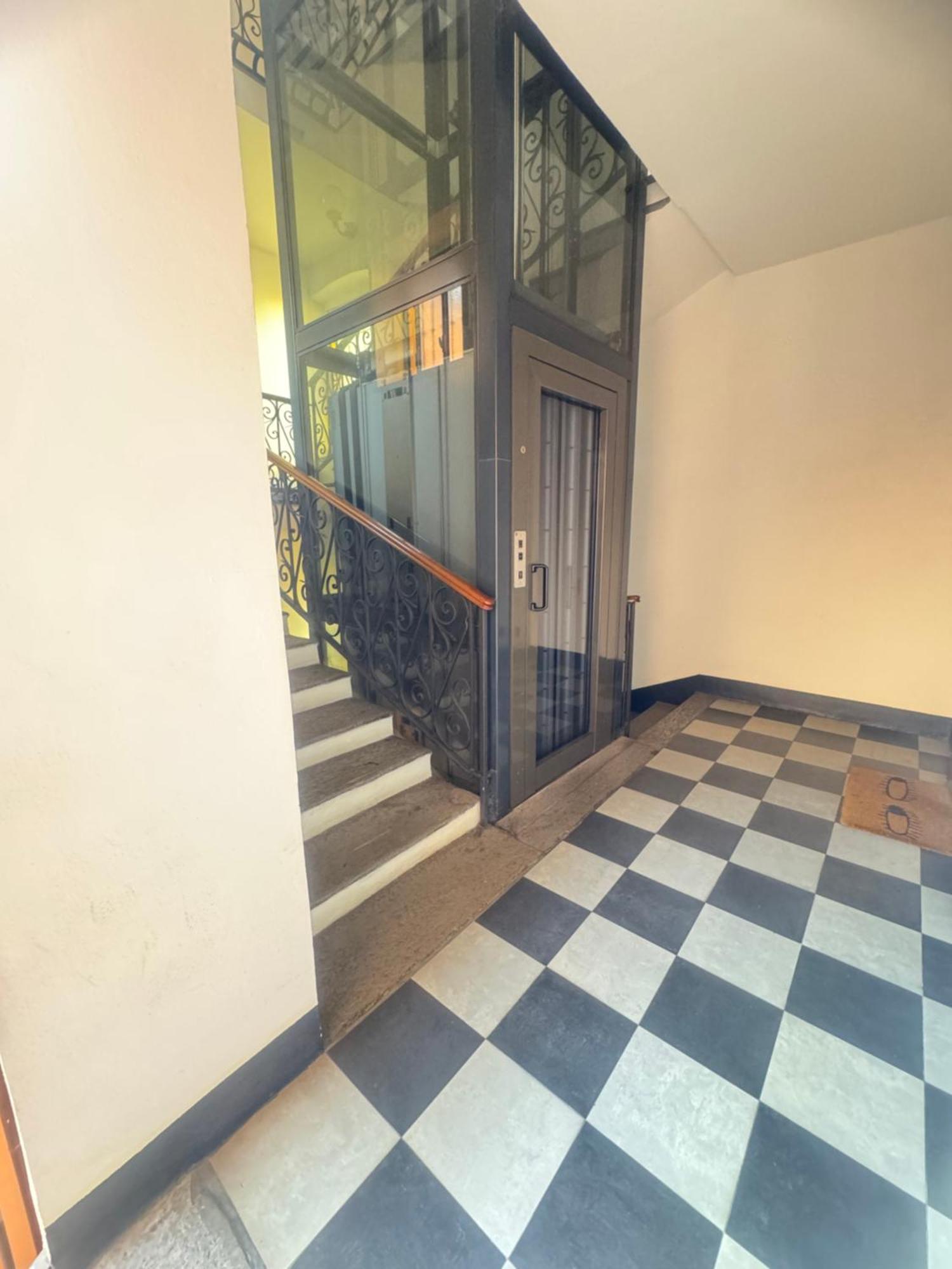 Sunny House Apartment Milan Bagian luar foto